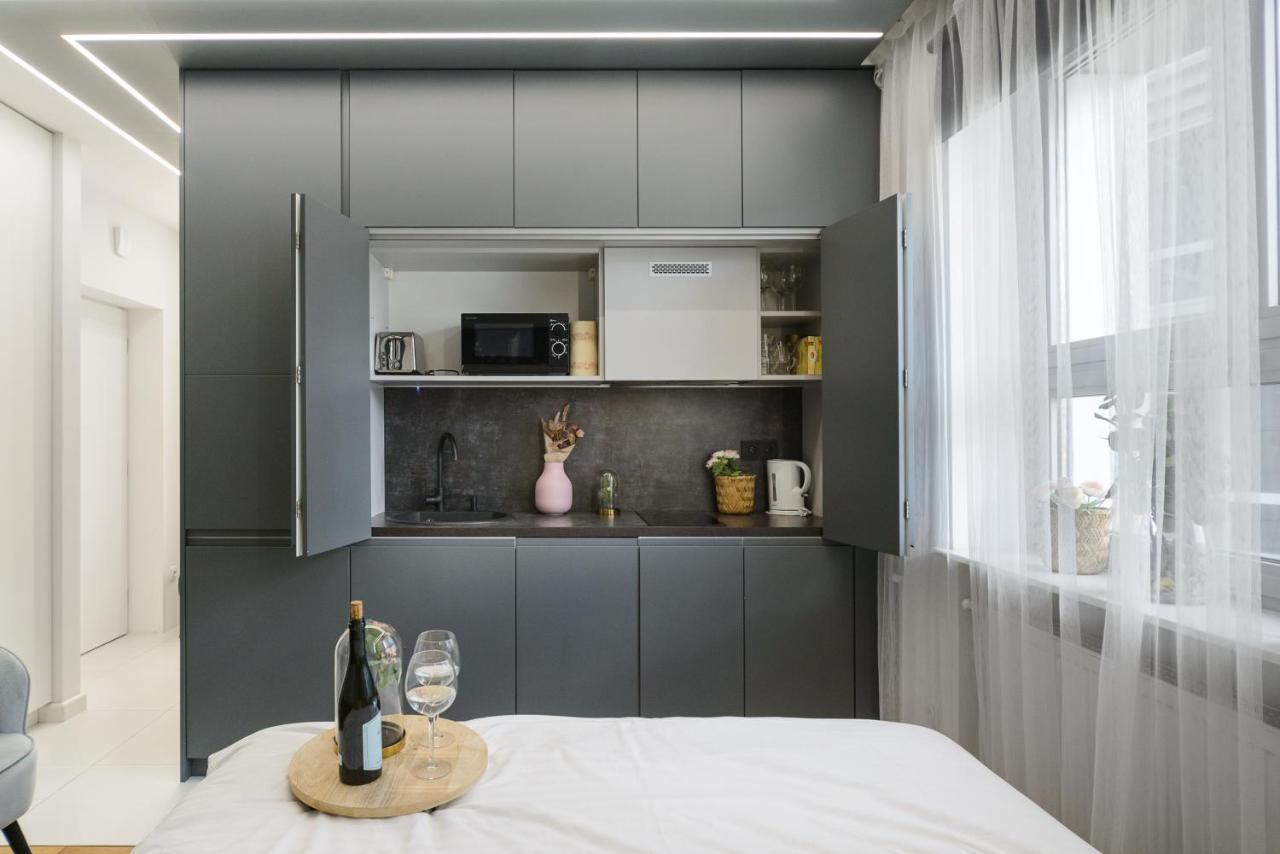 Luxury Apartments Near Warsaw Uprising Museum Exterior foto